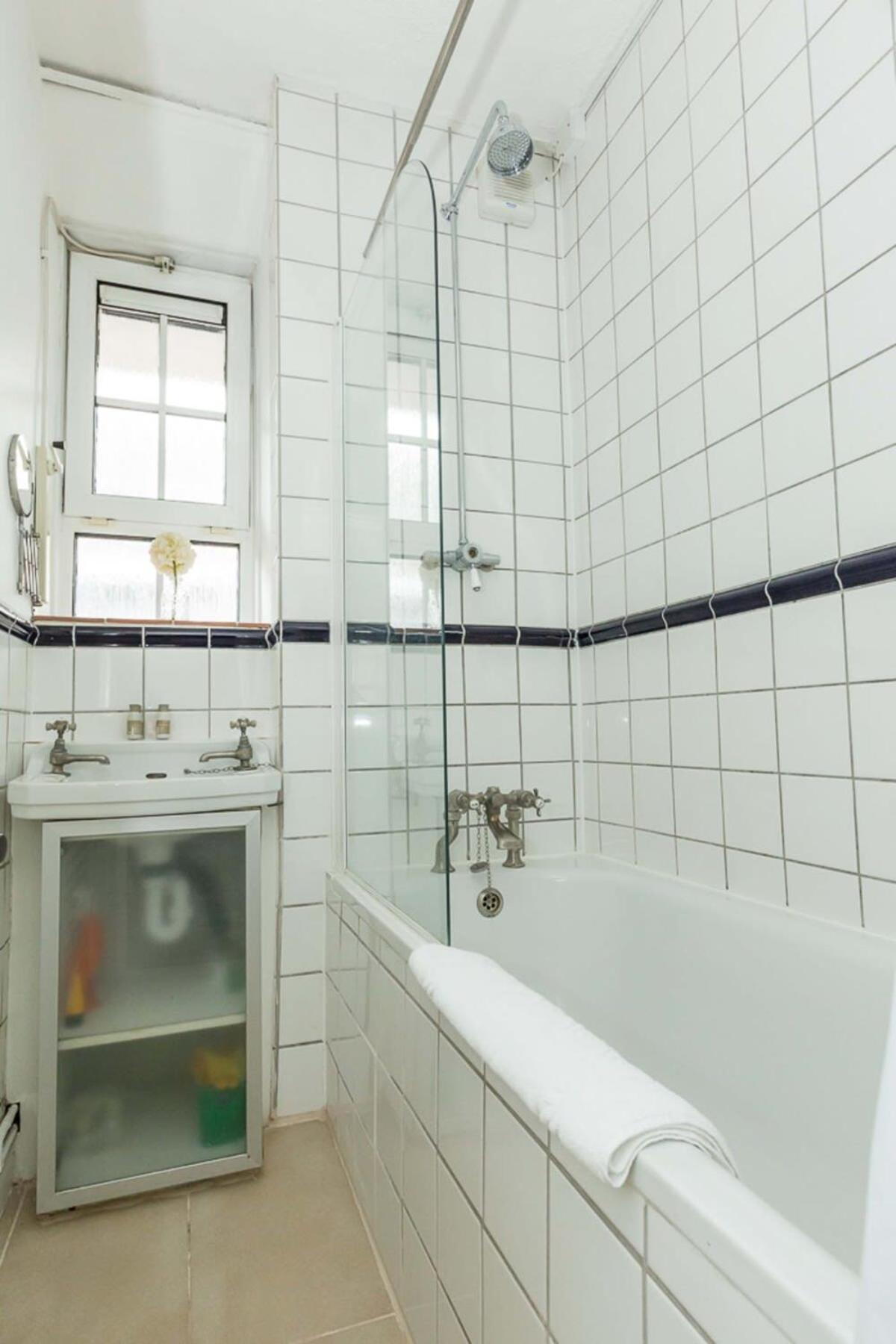 Apartamento Convenient 2 Bedroom In Londres